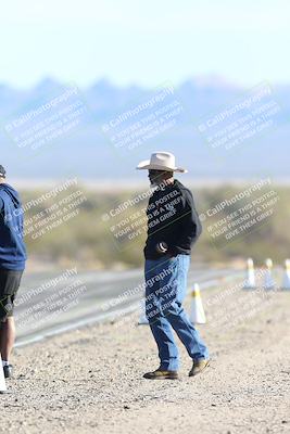media/Dec-04-2025-Racers Edge (Thu) [[5ebc9f124d]]/1-Track Walk/
